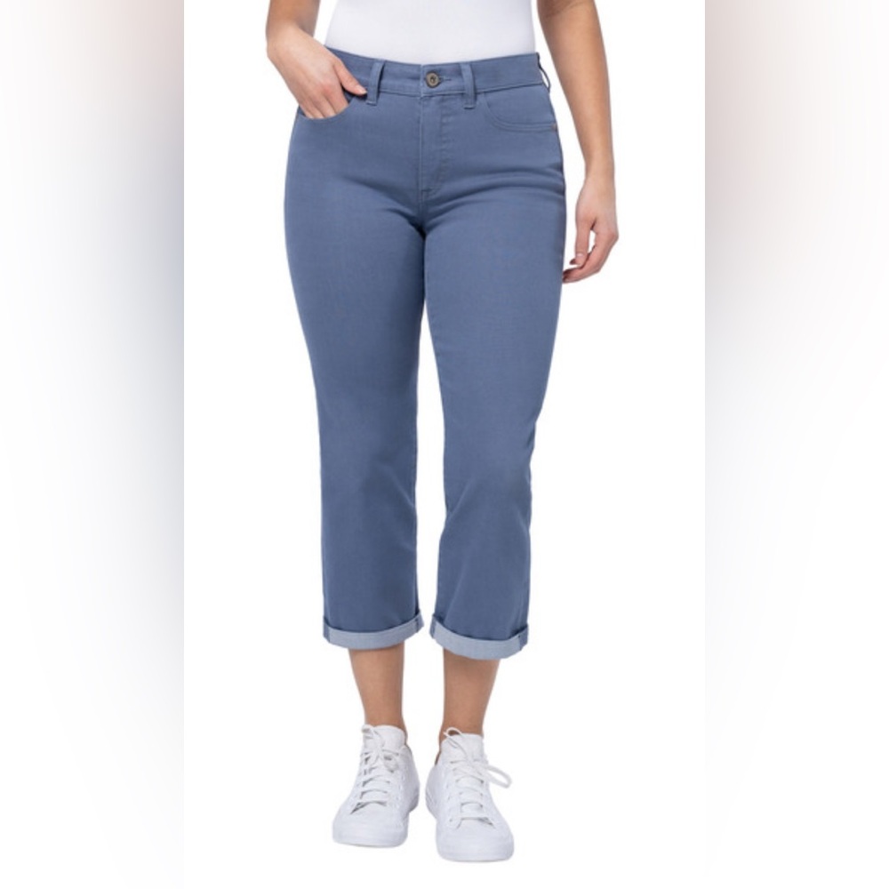 Santana Jeans – Mid Rise Classic Straight Leg – NWT